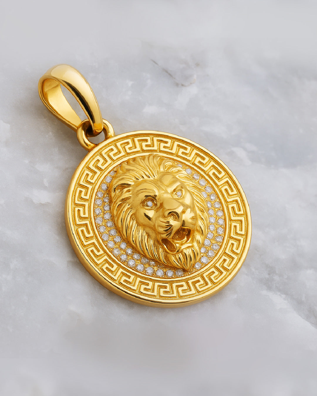 Dije León en Oro Laminado 18K