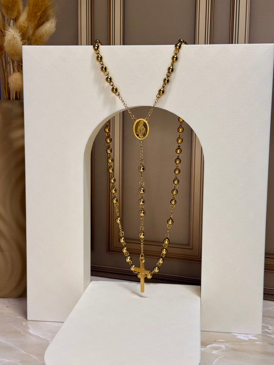 Camándula Mediana en Oro Laminado 18K